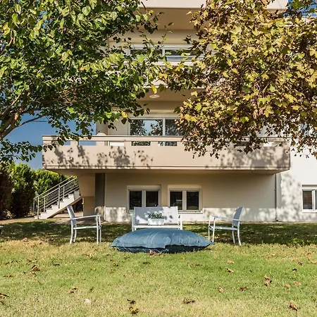 Apartment μodern With Big Garden *